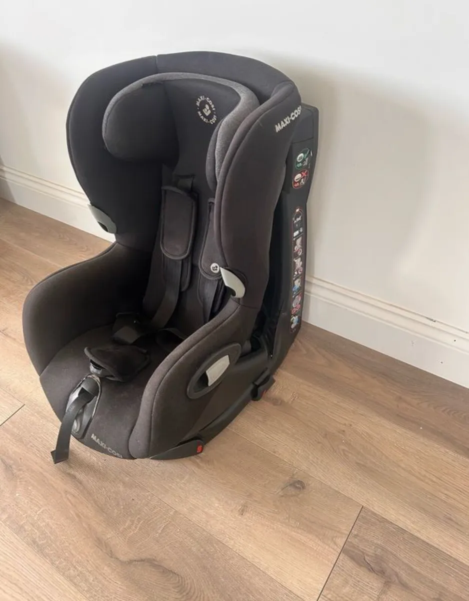 Car seat - Image 2