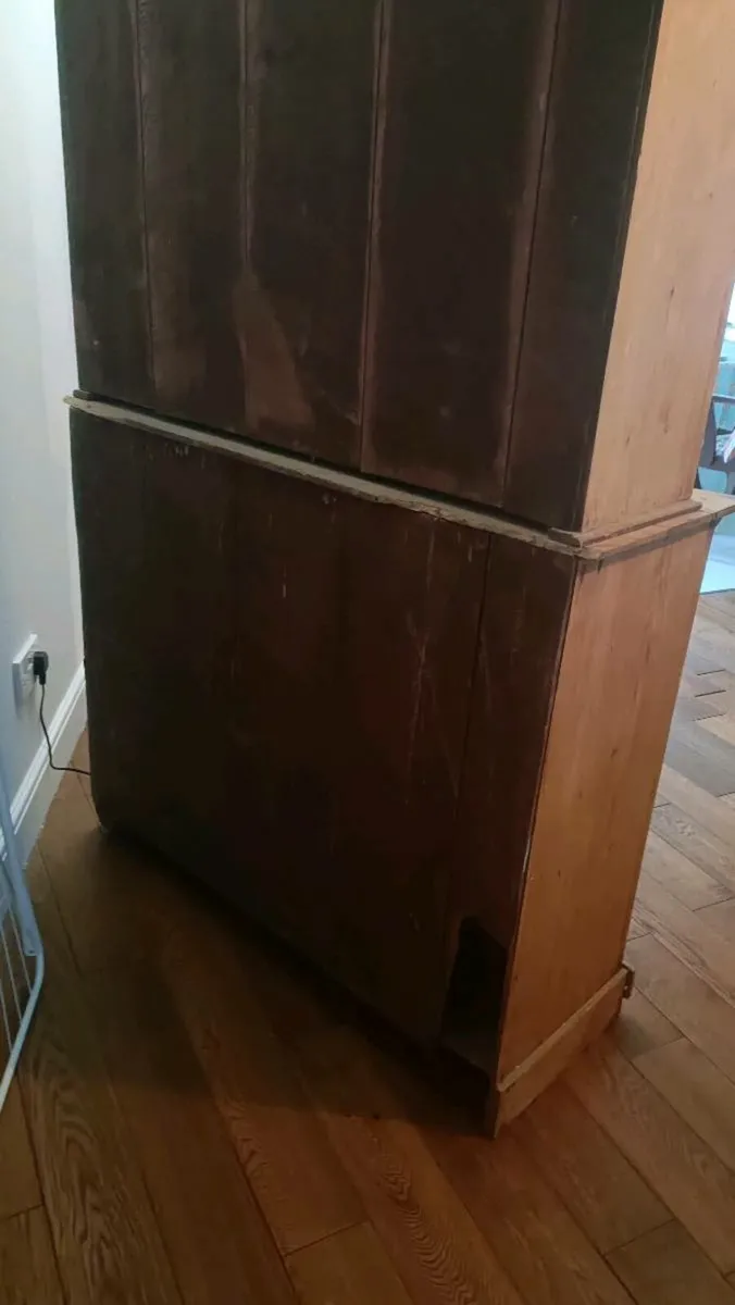 Cabinet - Image 3