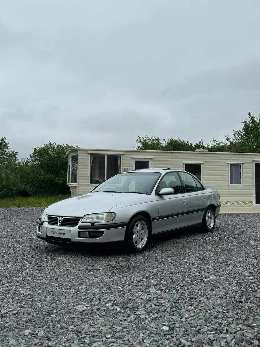 Vauxhall omega 3.0 mv6 - Image 1