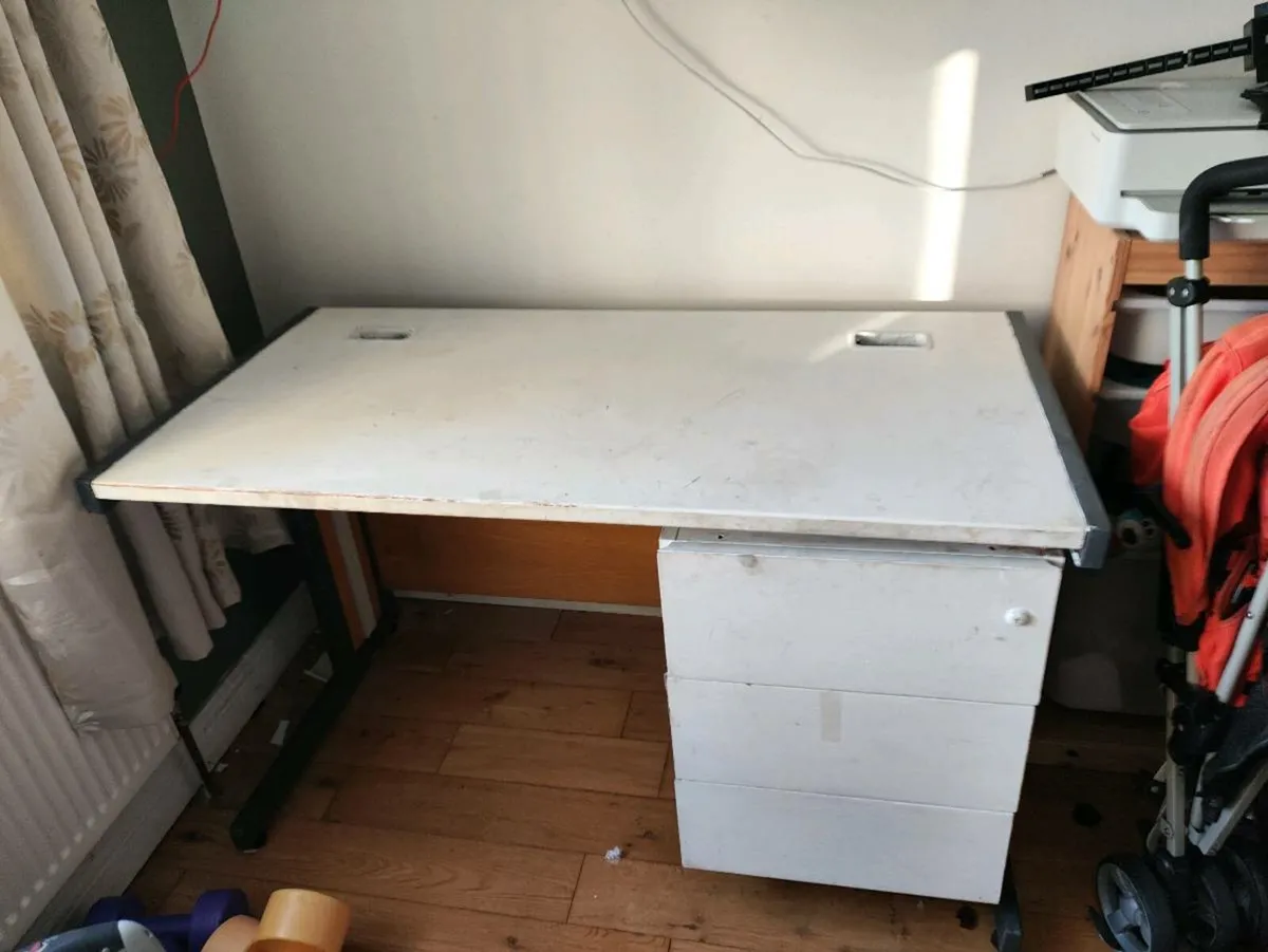 Desk - Image 1