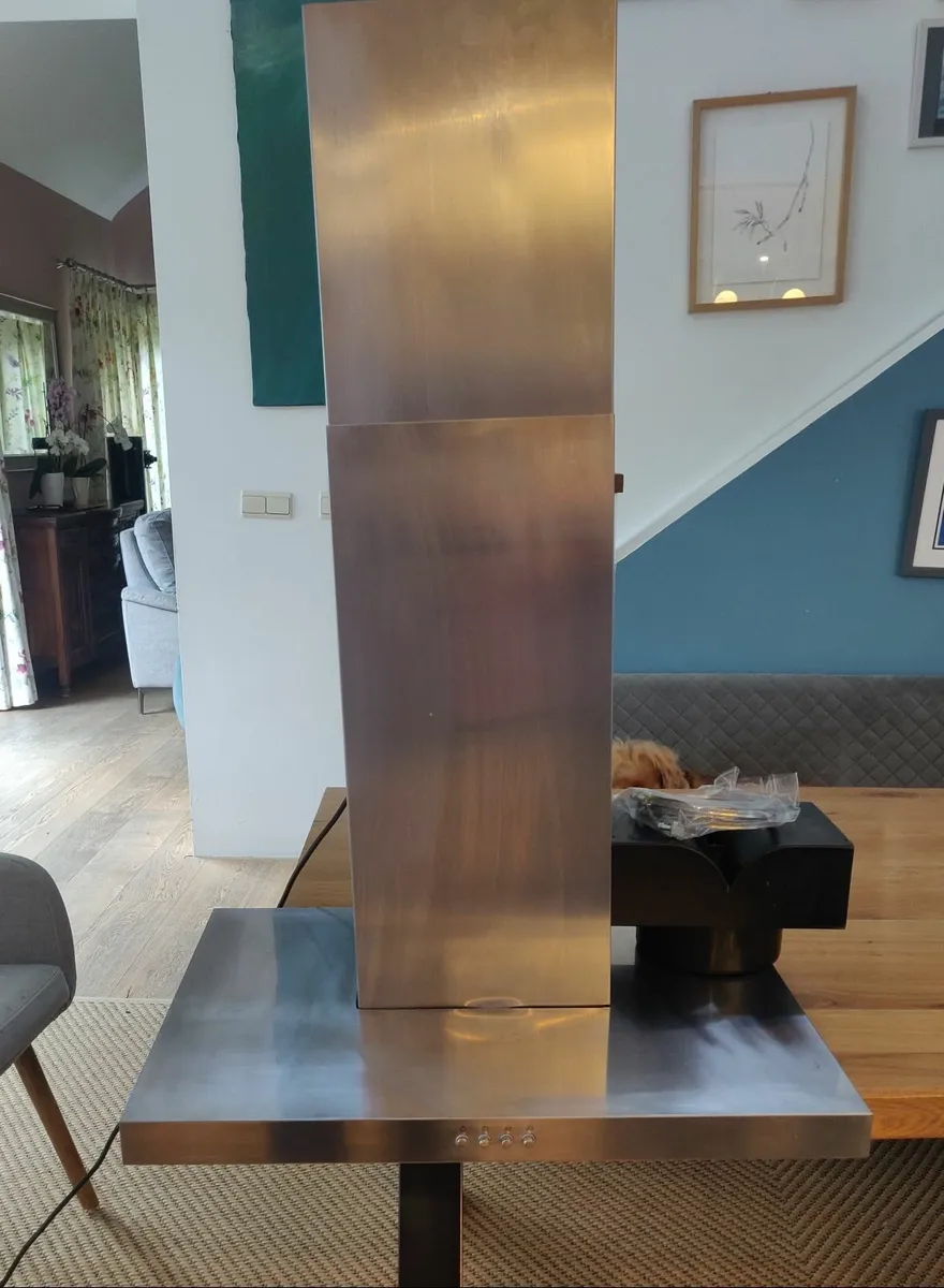 Kitchen 60cm hood Extractor - Image 1