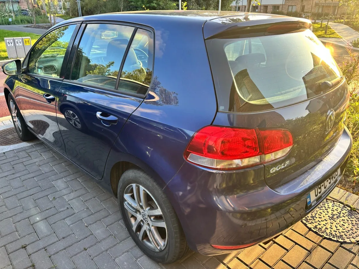 Volkswagen Golf - Image 2