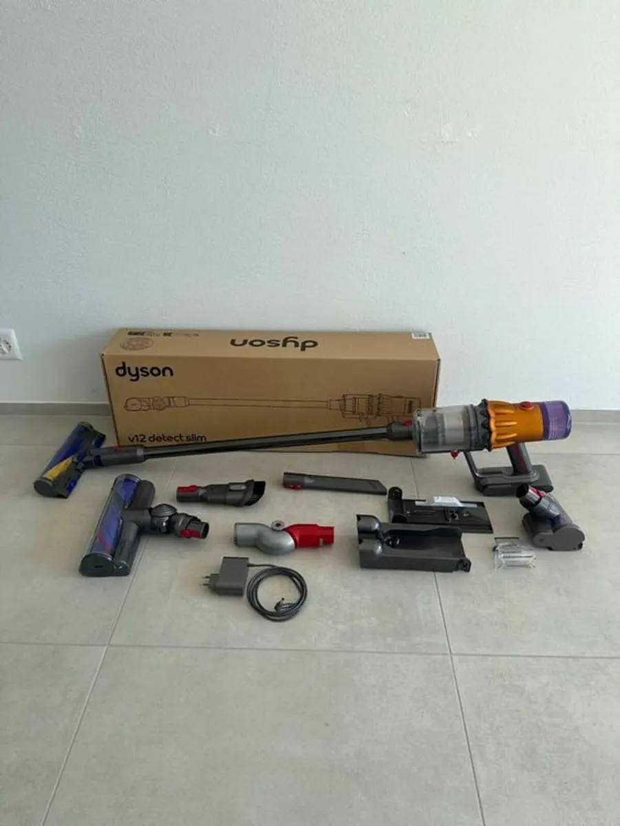 Brand New Dyson V12 Slim Vacuum Cleaner Full Set - Image 1