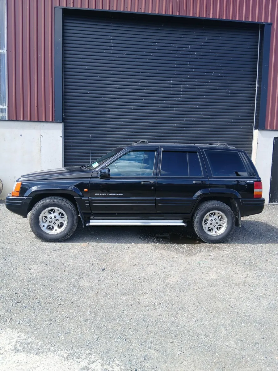 JEEP GRAND CHEROKEE 4X4 4.O - Image 3