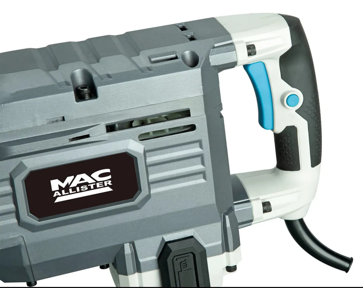Mac Allister jackhammer 1700W 240v corded breaker - Image 3