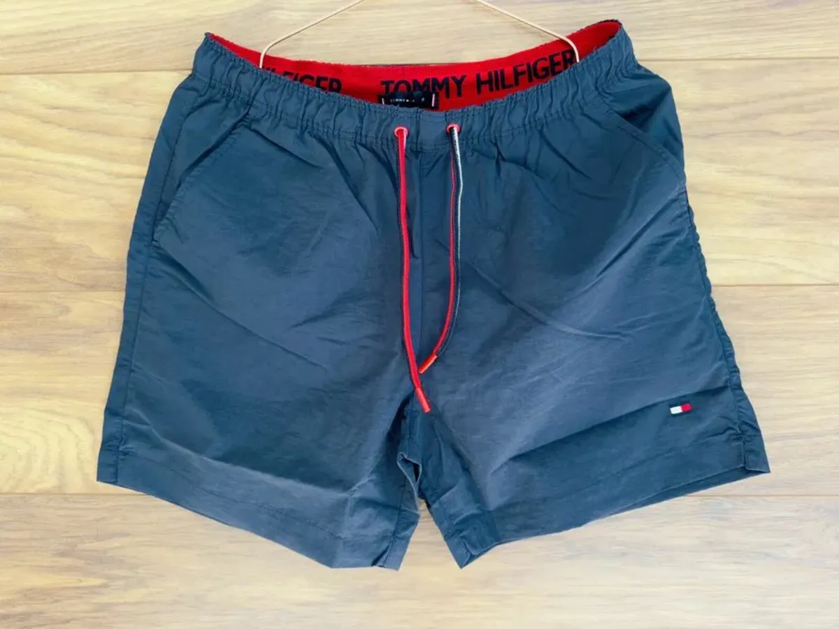 Shorts Tommy Hilfiger - Image 1