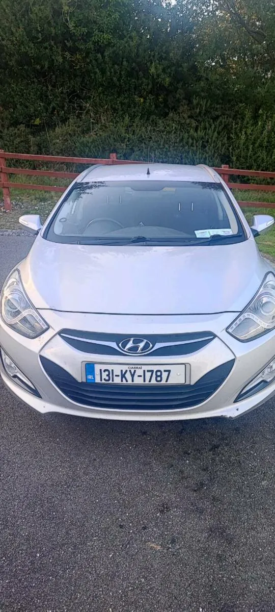 Hyundai i40 estate - Image 1