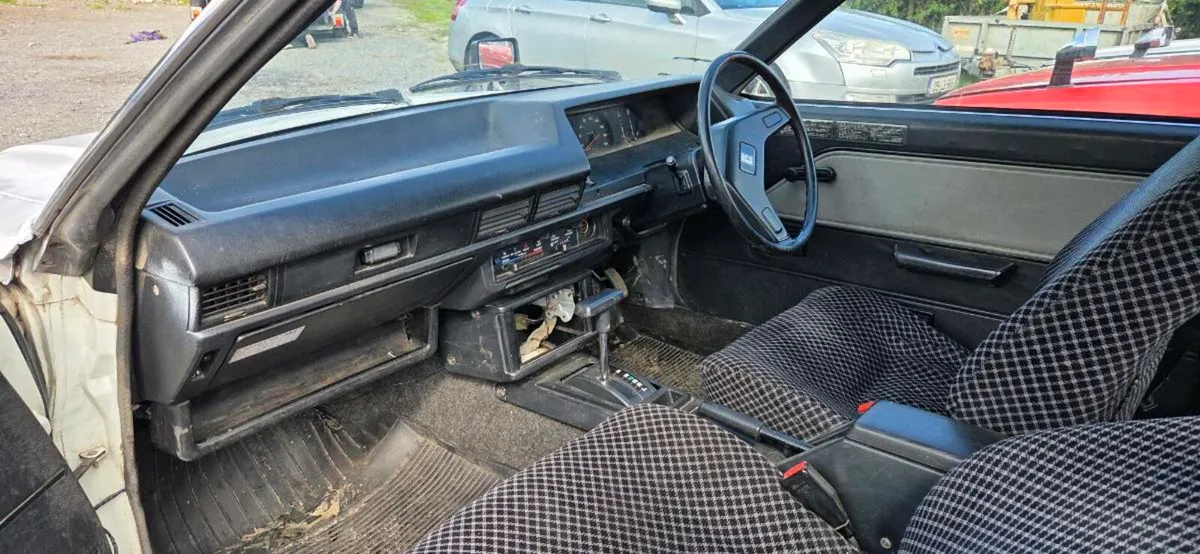 ke70 liftback corolla - Image 2