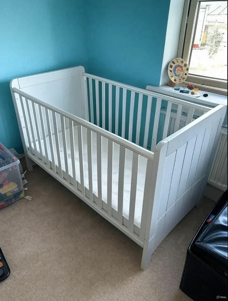 Baby Cot with Mattress – Converts to Cot Bed - Image 1