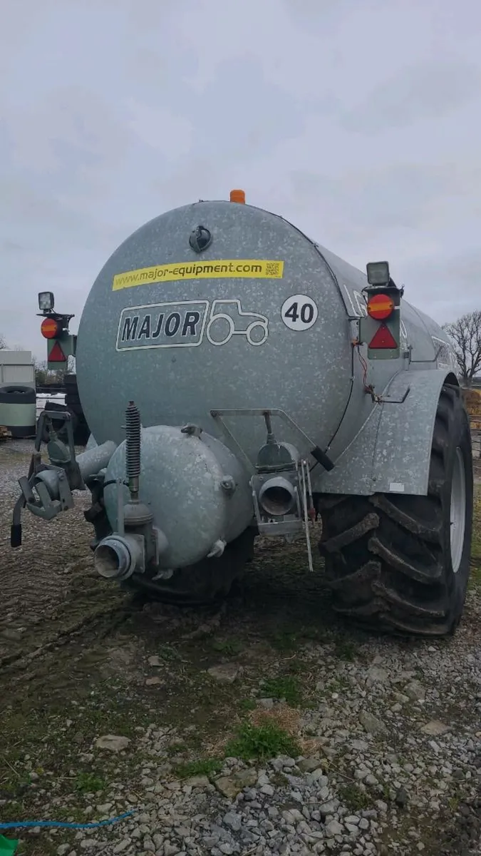 Major 2600 Tanker - Image 3