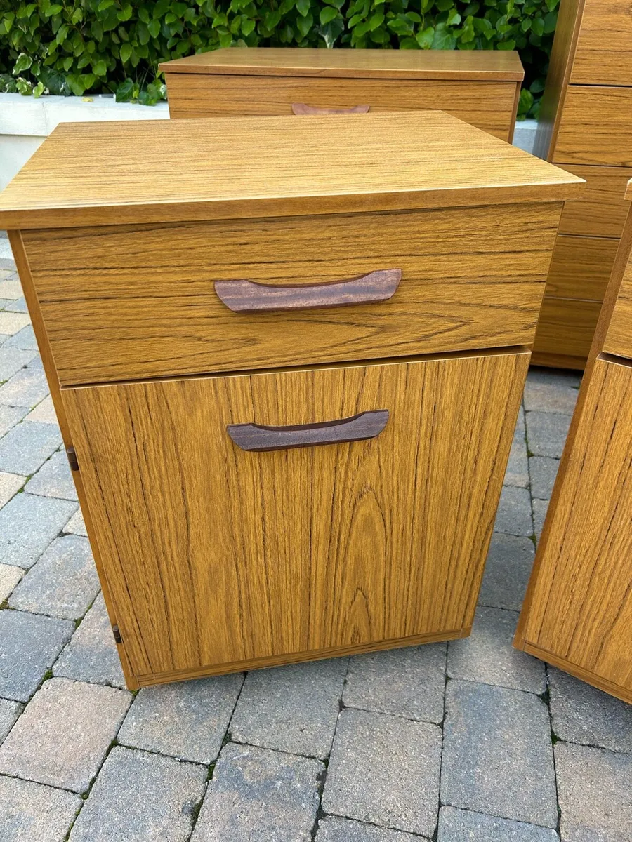 Mid century complete retro set drawers bedside - Image 3