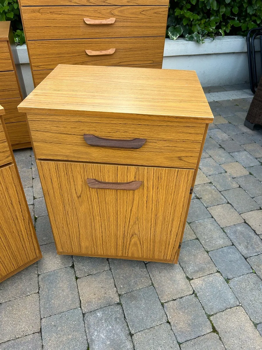 Mid century complete retro set drawers bedside - Image 4