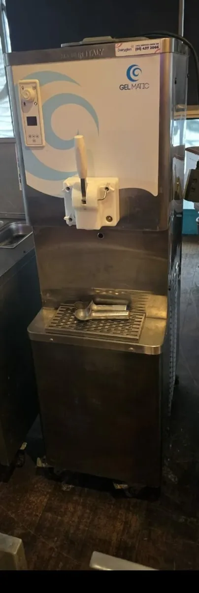 Ice cream machine