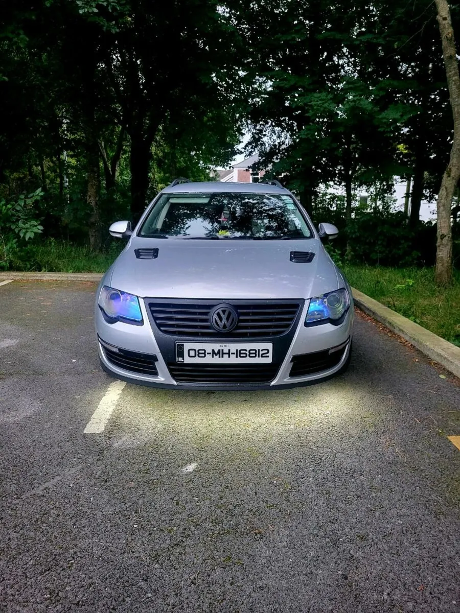 Vw passat estate automatic - Image 1