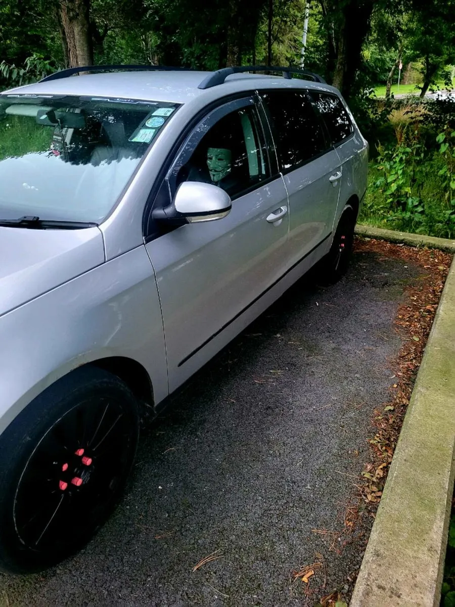 Vw passat estate automatic - Image 3