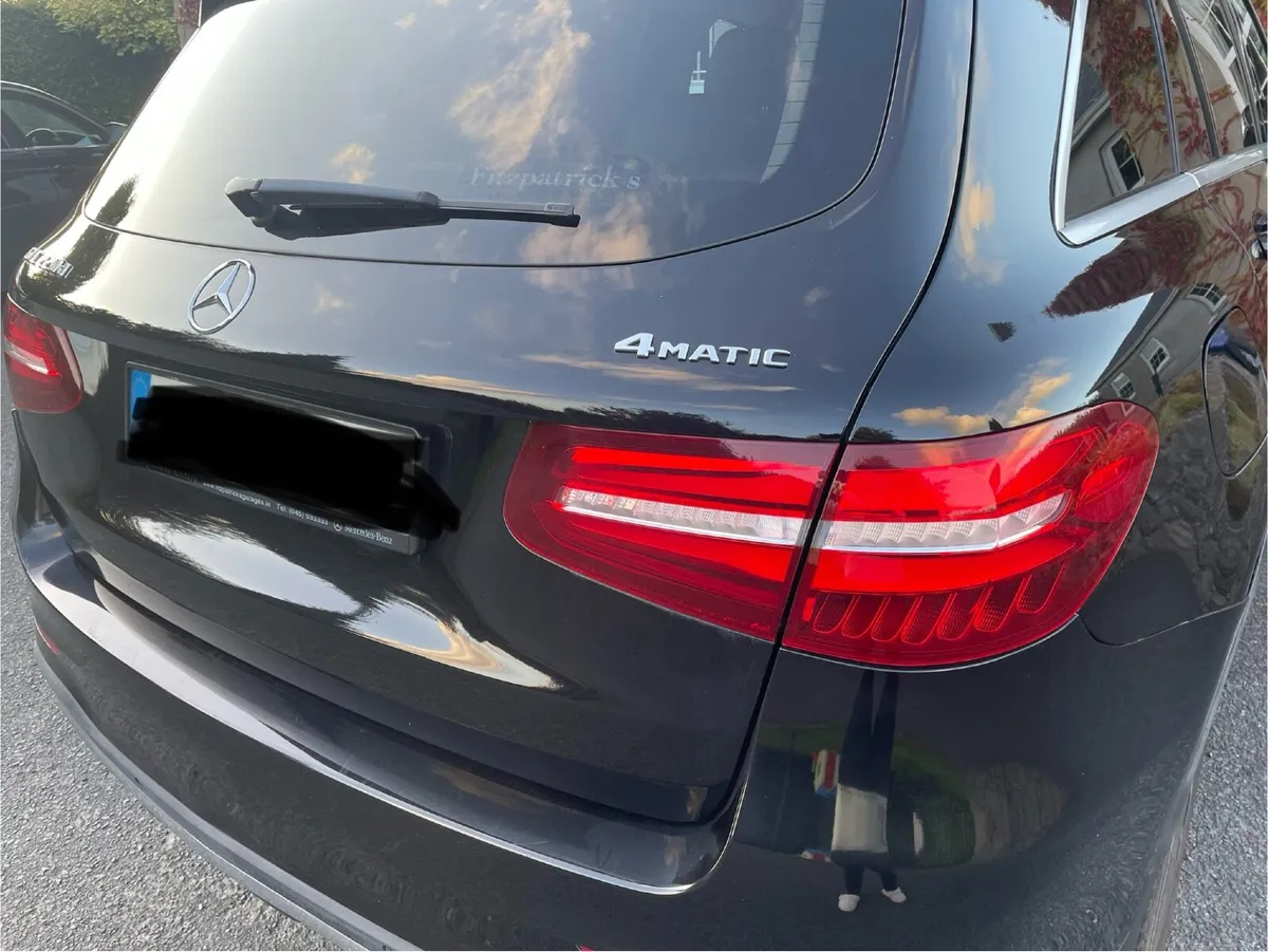 Mercedes-Benz GLC 2018 - Image 2