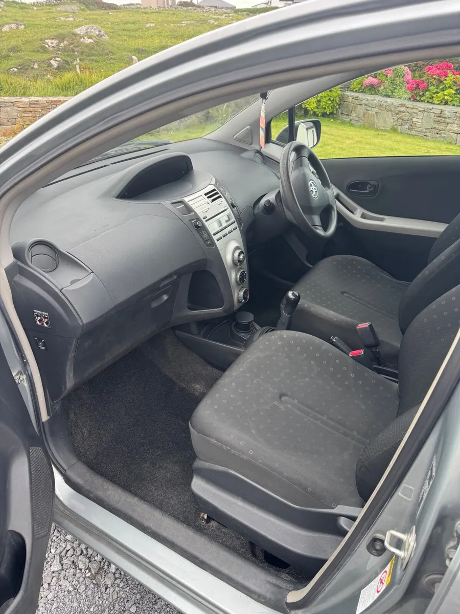 Toyota Yaris 2007 - Image 1