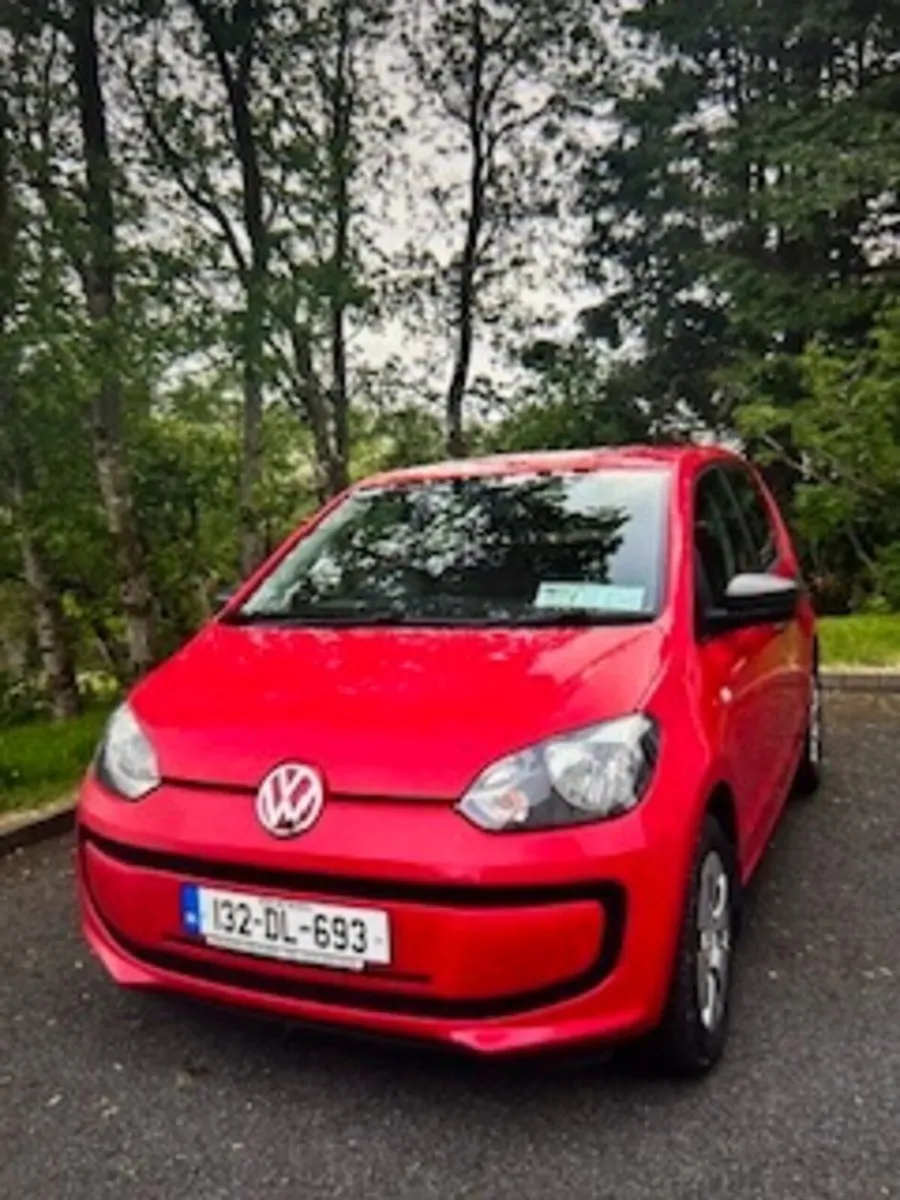 Volkswagen up! 2013 - Image 2