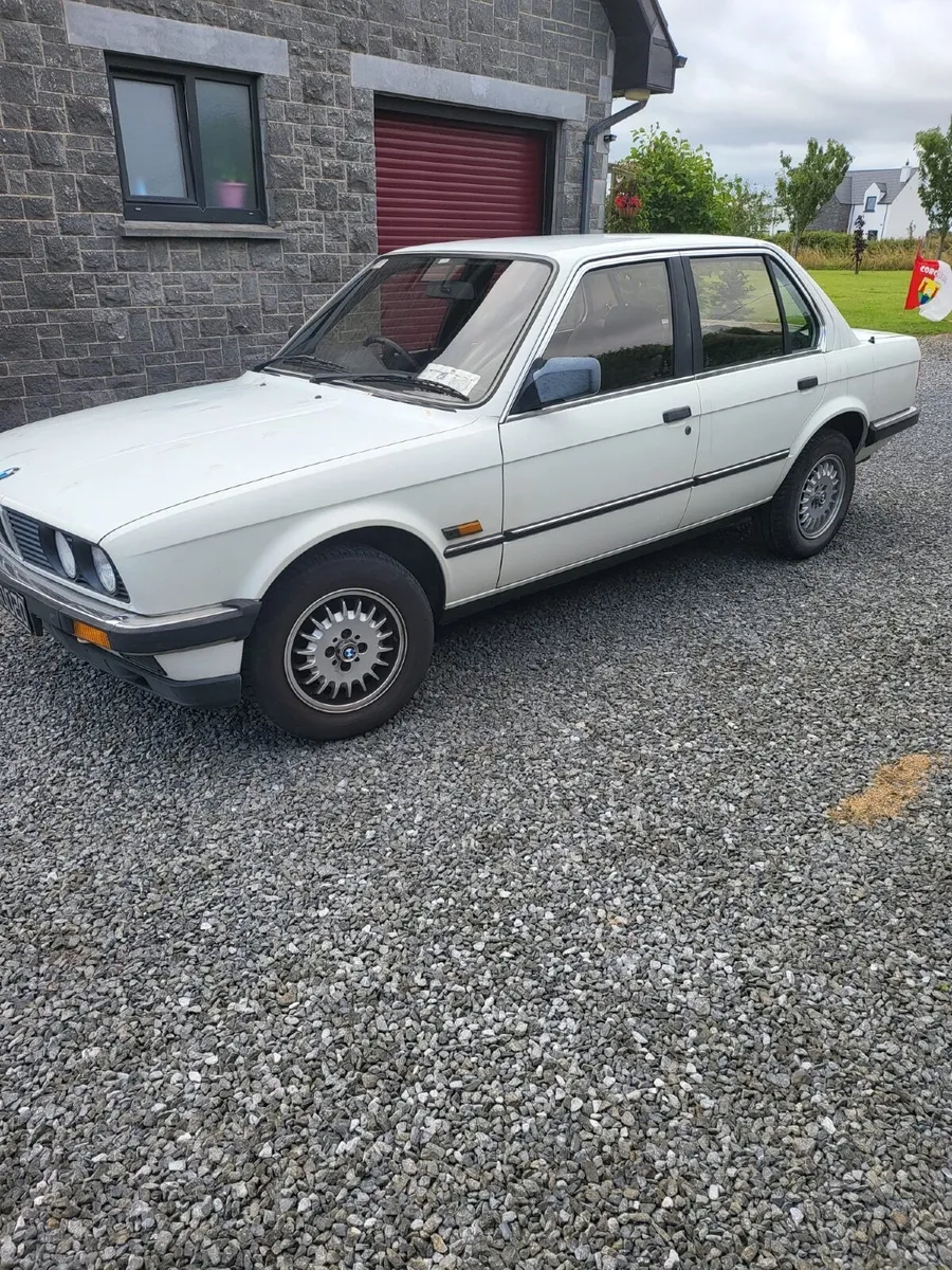 BMW 3-Series 1984 - Image 1