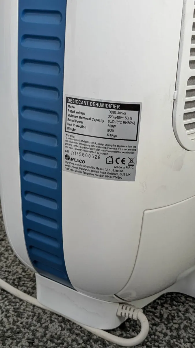 Meaco DD8L Junior Desiccant Dehumidifier - Image 1