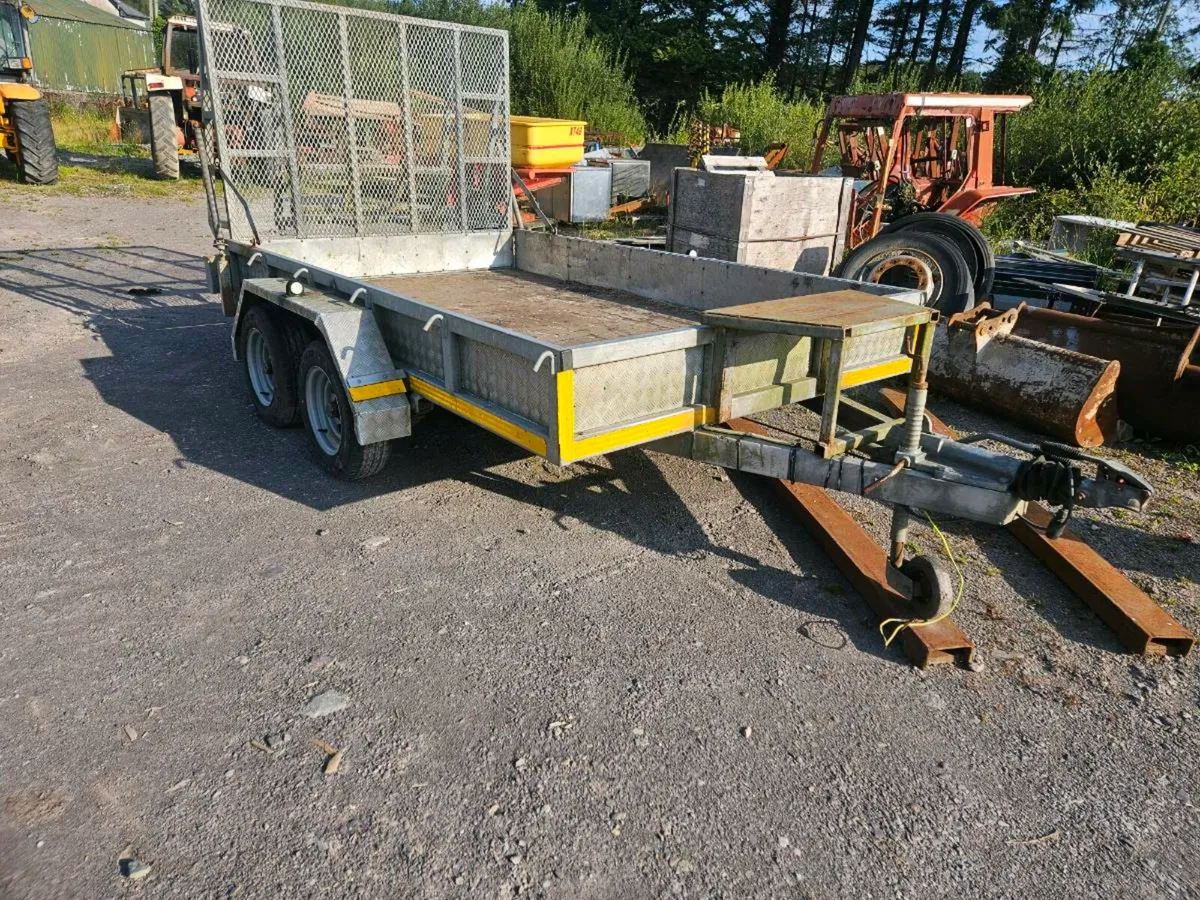 Plant trailer - Image 1