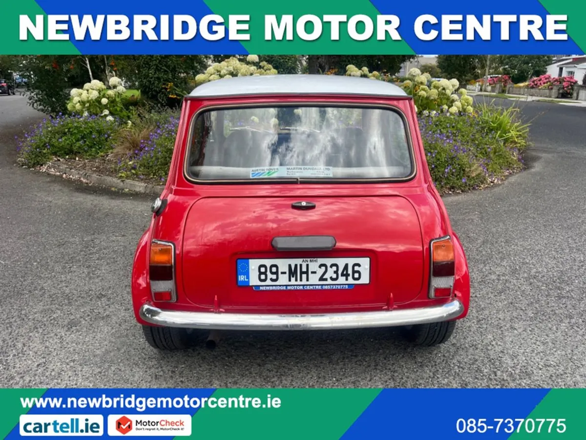 Austin Mini Fully Restored - Image 3