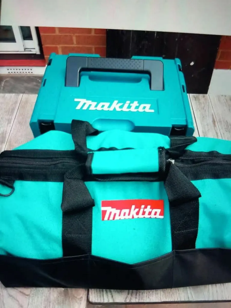 MAKITA 36 AND 18V COMBO SET - Image 1