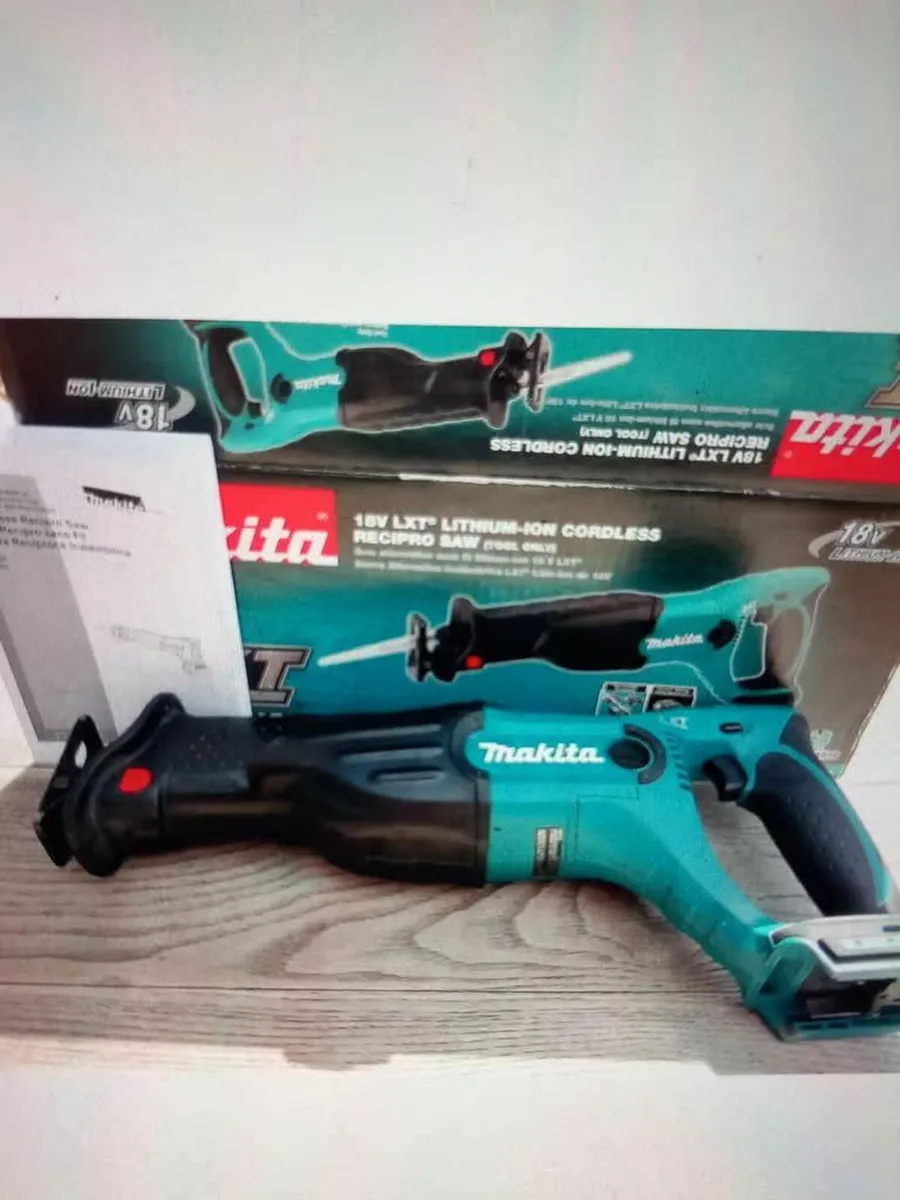 MAKITA 36 AND 18V COMBO SET - Image 3