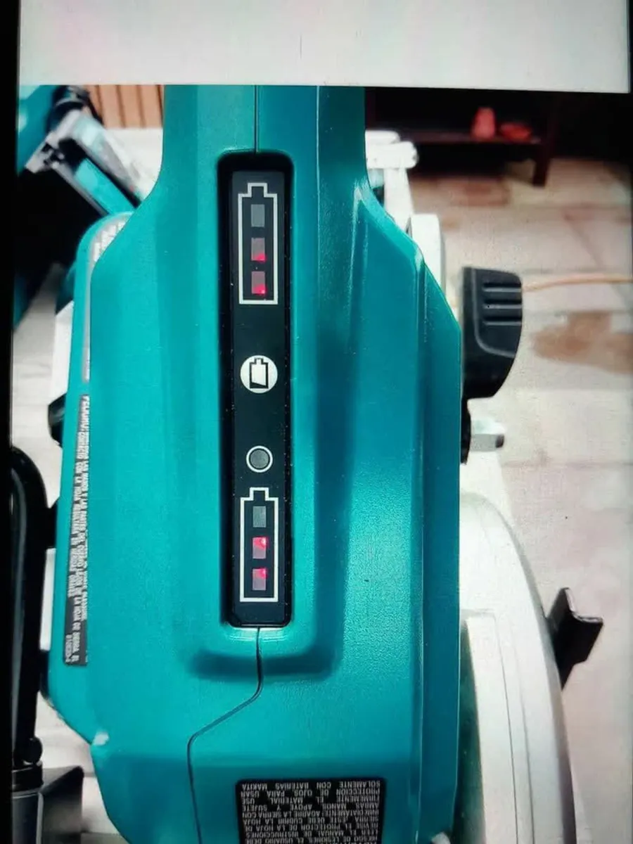 MAKITA 36 AND 18V COMBO SET - Image 4