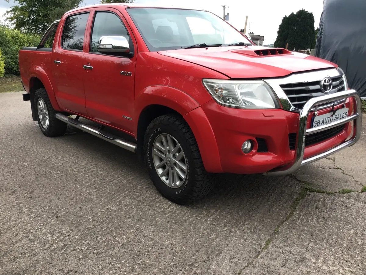 Toyota Hilux - Image 2
