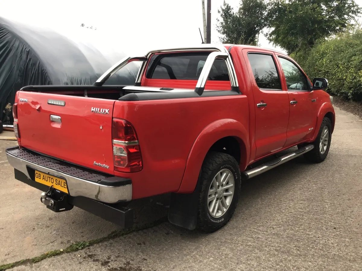 Toyota Hilux - Image 3