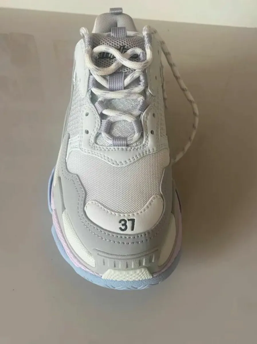 Balenciaga Triple S Homme violet top - Image 4