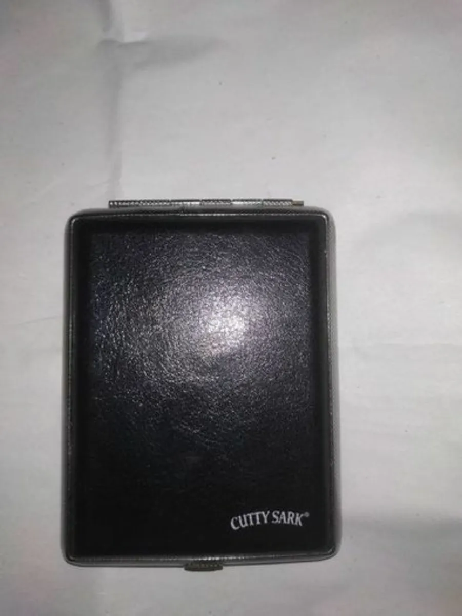 Cutty Sark Cigarette case - Image 1