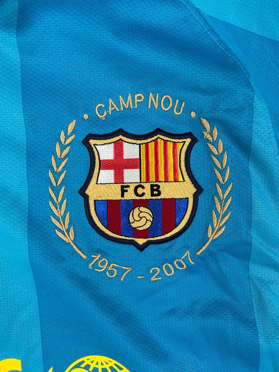 Vintage 2007 Nike Barcelona Camp Nou Away Jersey - Image 4