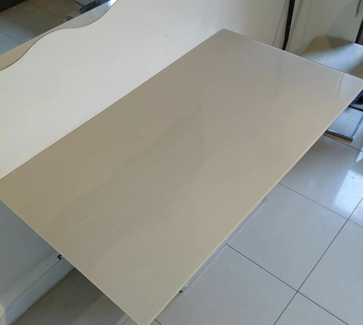 Dining Table - Image 3