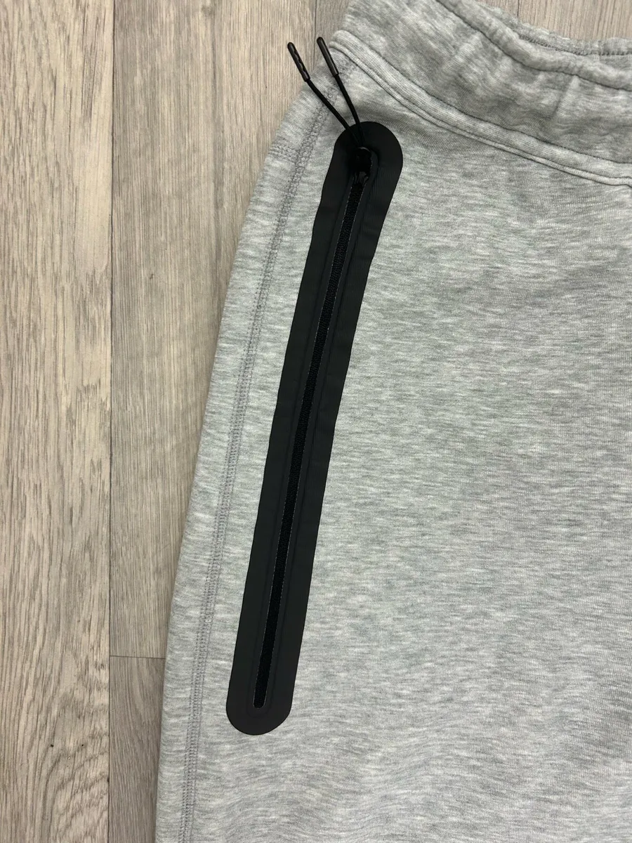 Nike Tech Joggers Bottoms Pants Trousers Mens XL - Image 4