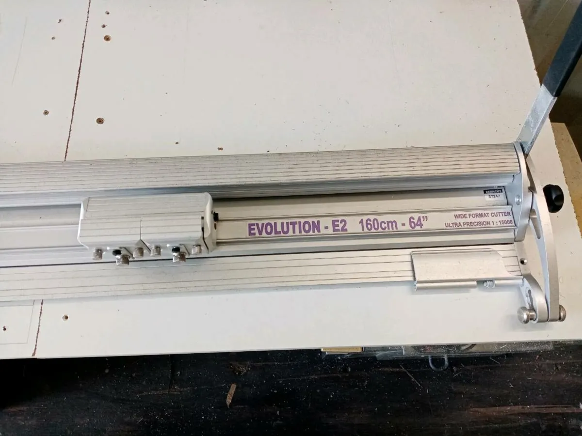KeenCut Evolution 2 Wide Format Cutter - Image 1