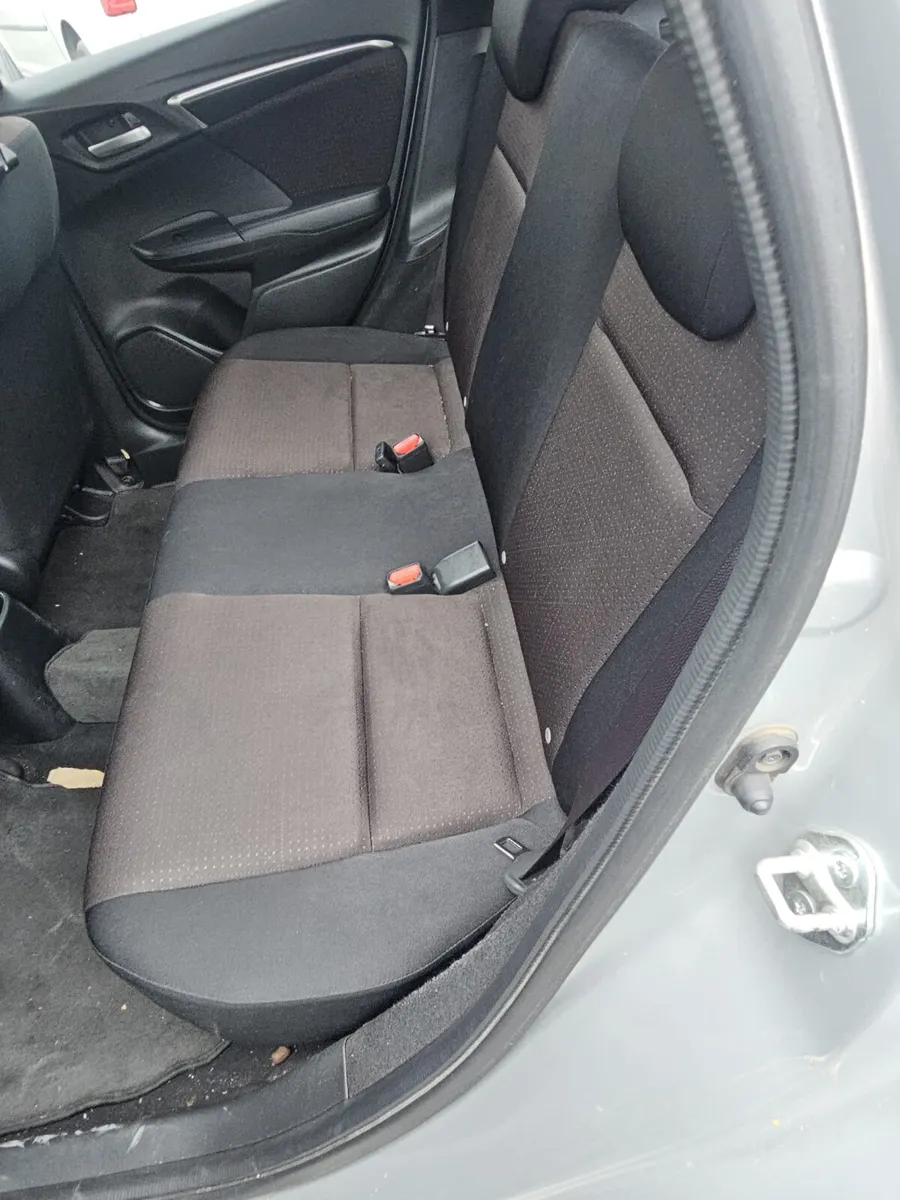 Honda Fit 2014 automatic hybrid €3650 no offers - Image 3