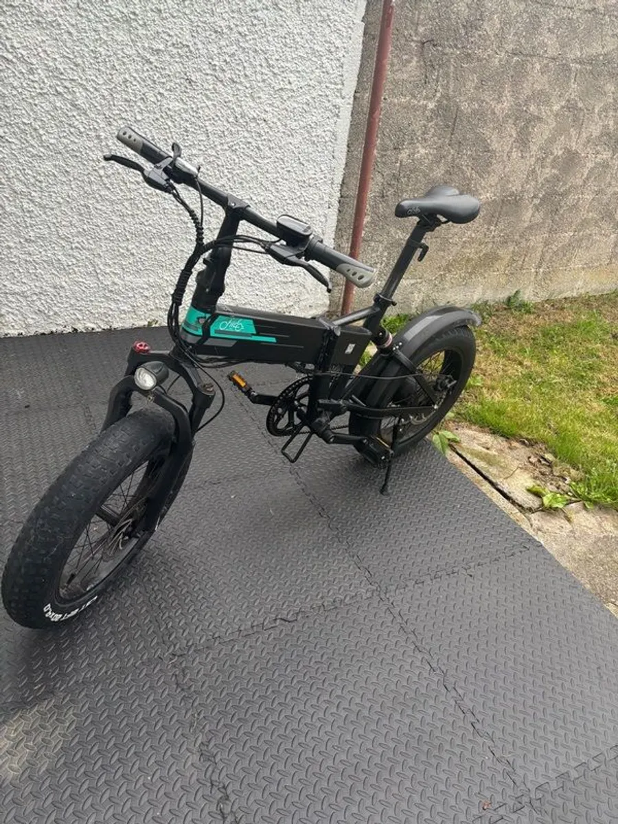 Fiido M1 PRO Electric Bike. - Image 3