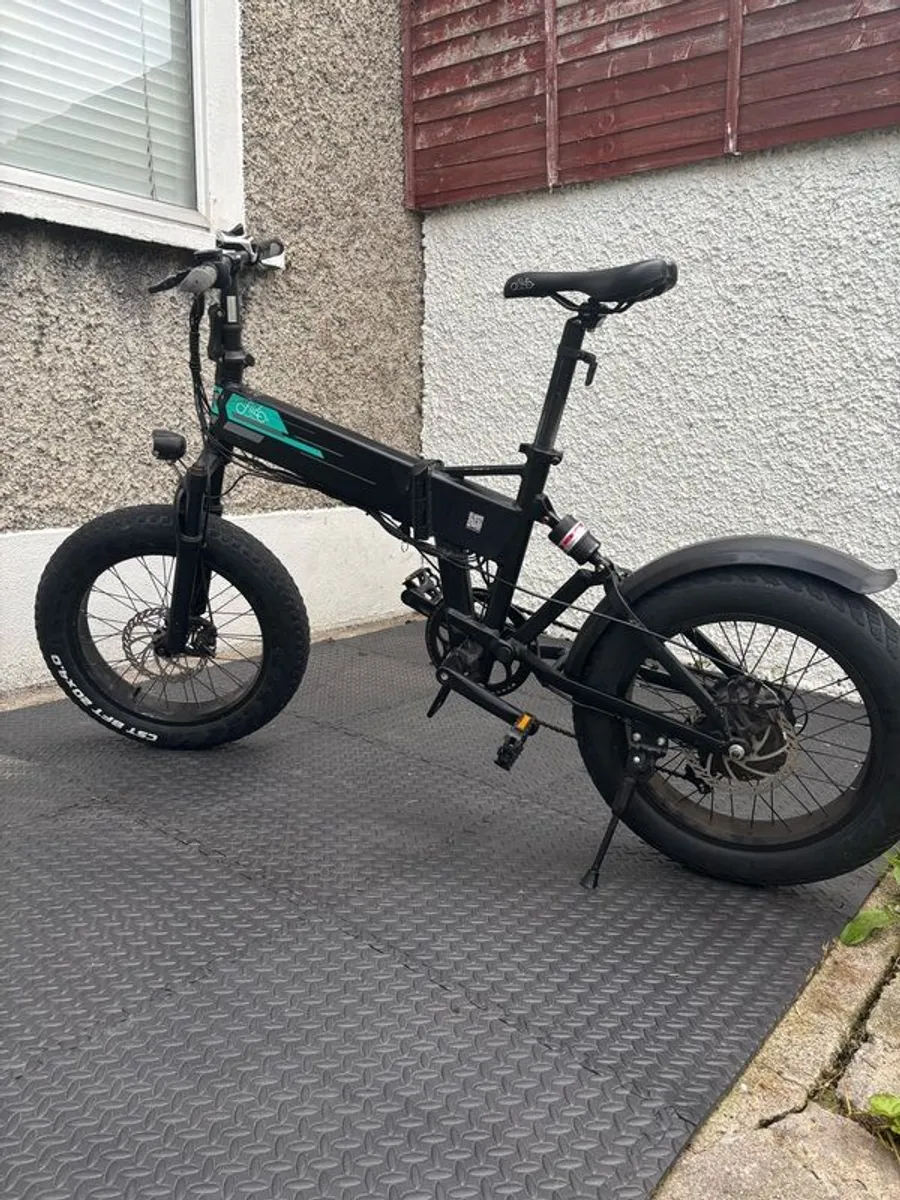 Fiido M1 PRO Electric Bike. - Image 4