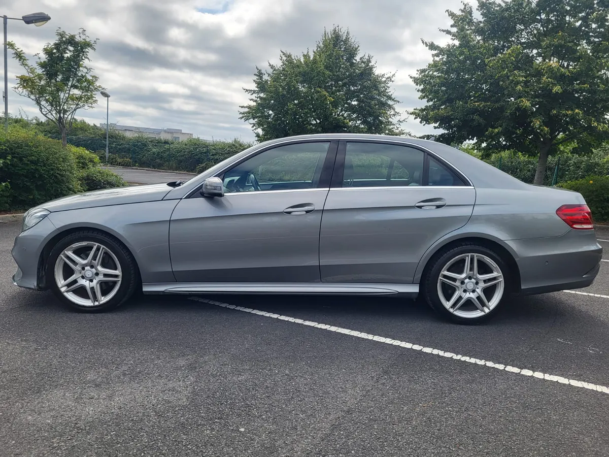 2013 MERCEDES BENZ E220 CDI AMG SPORT AUTO - Image 2
