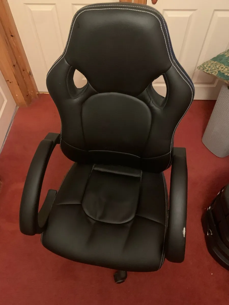 Office Chair - Image 1