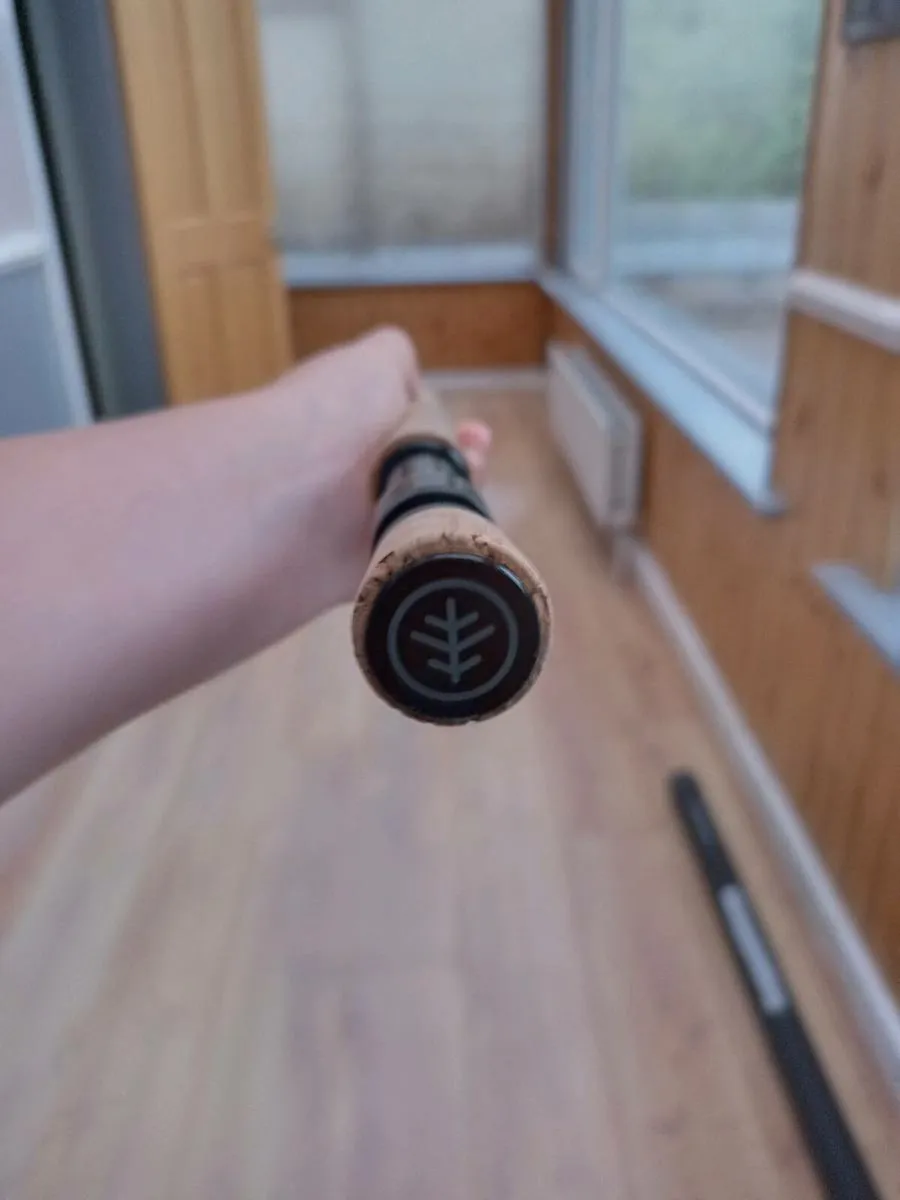 Fly fishing rod and reel+4 fly's - Image 4