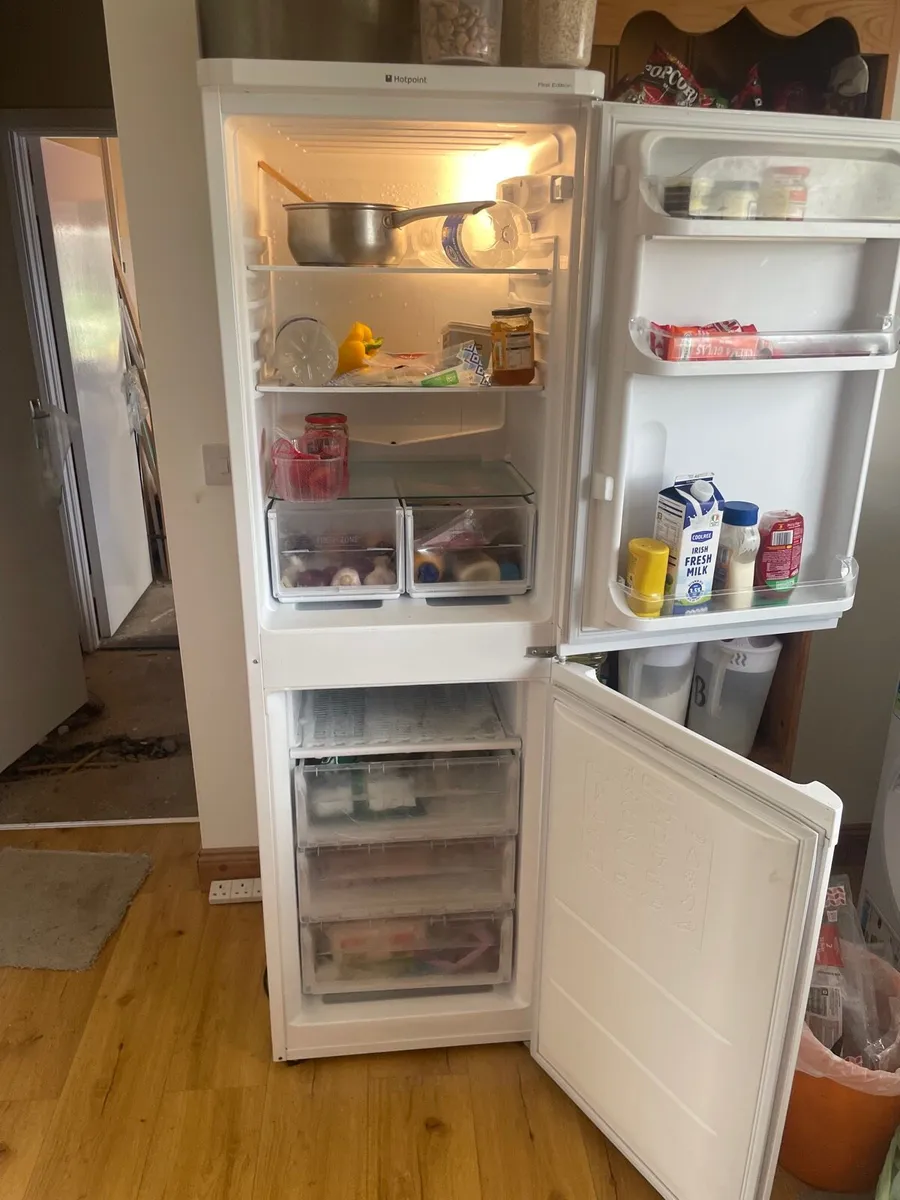 First edition fridge & freezer hotpoint - Image 4