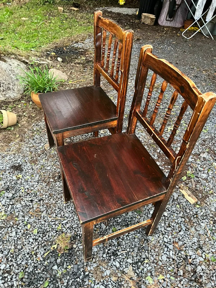 Kitchen chairs - Image 2