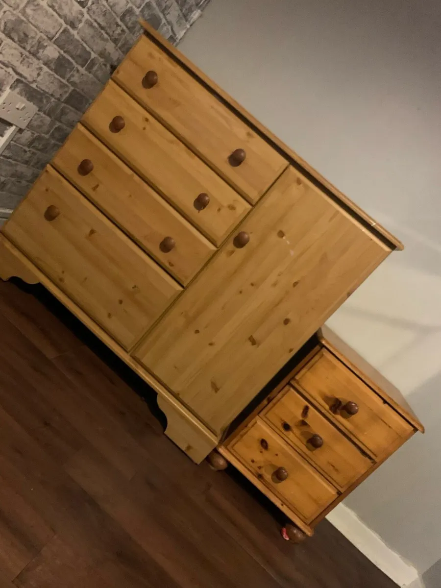 Bedroom drawers