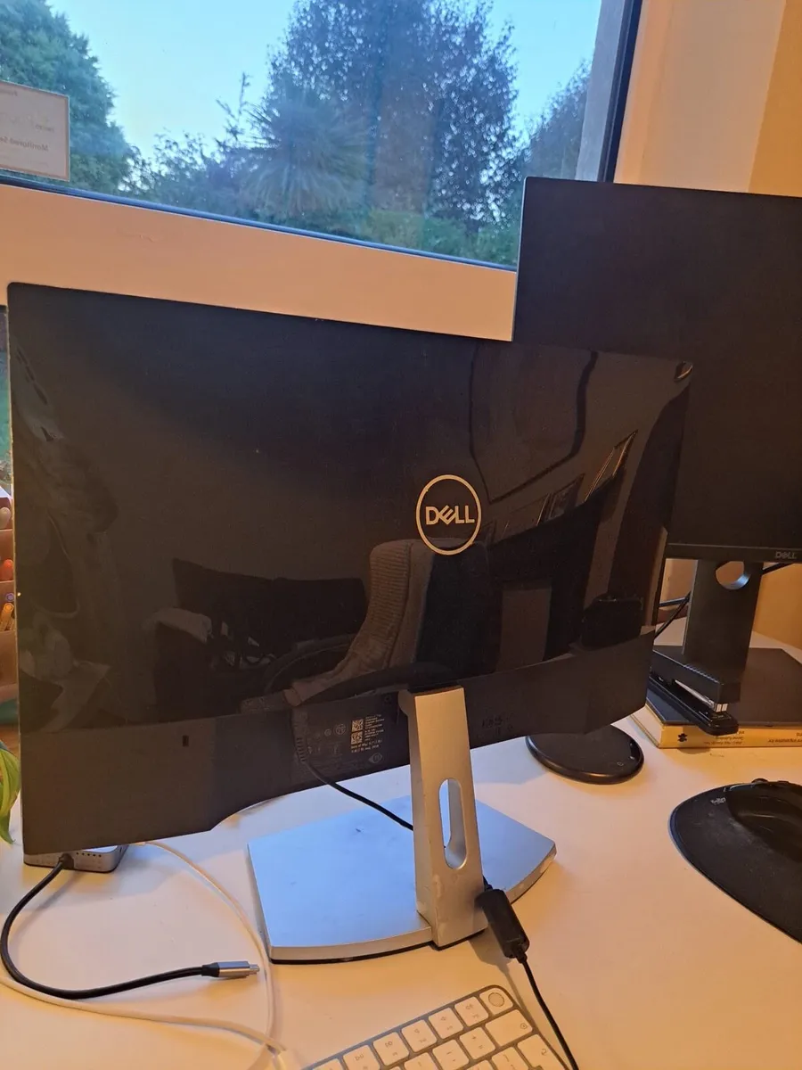 DELL PC monitor/screen - Image 3