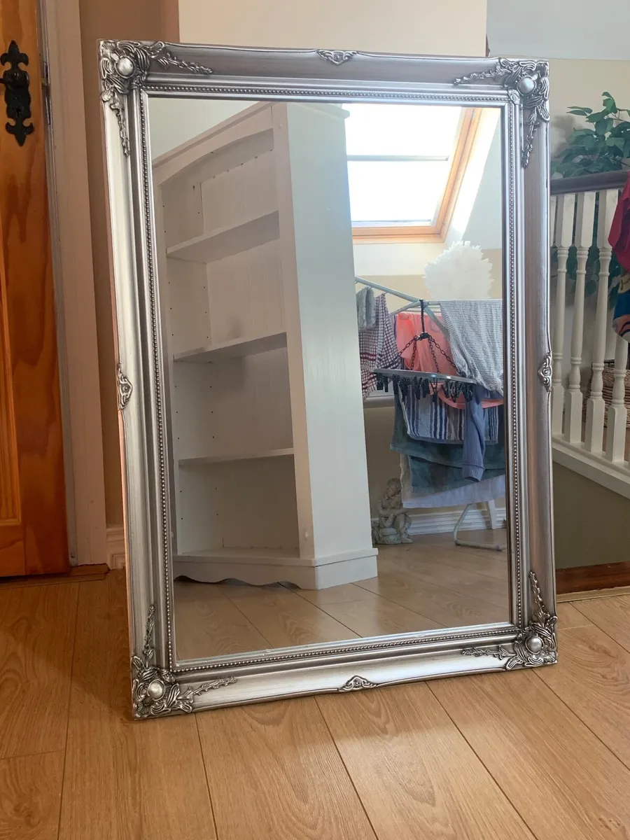 Mirror - Image 3