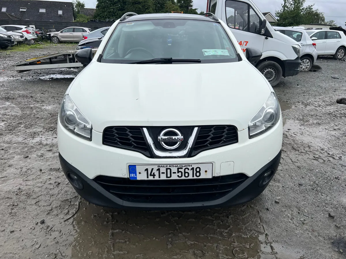 2014 Nissan Qashqai +2 7 Seats - Image 2