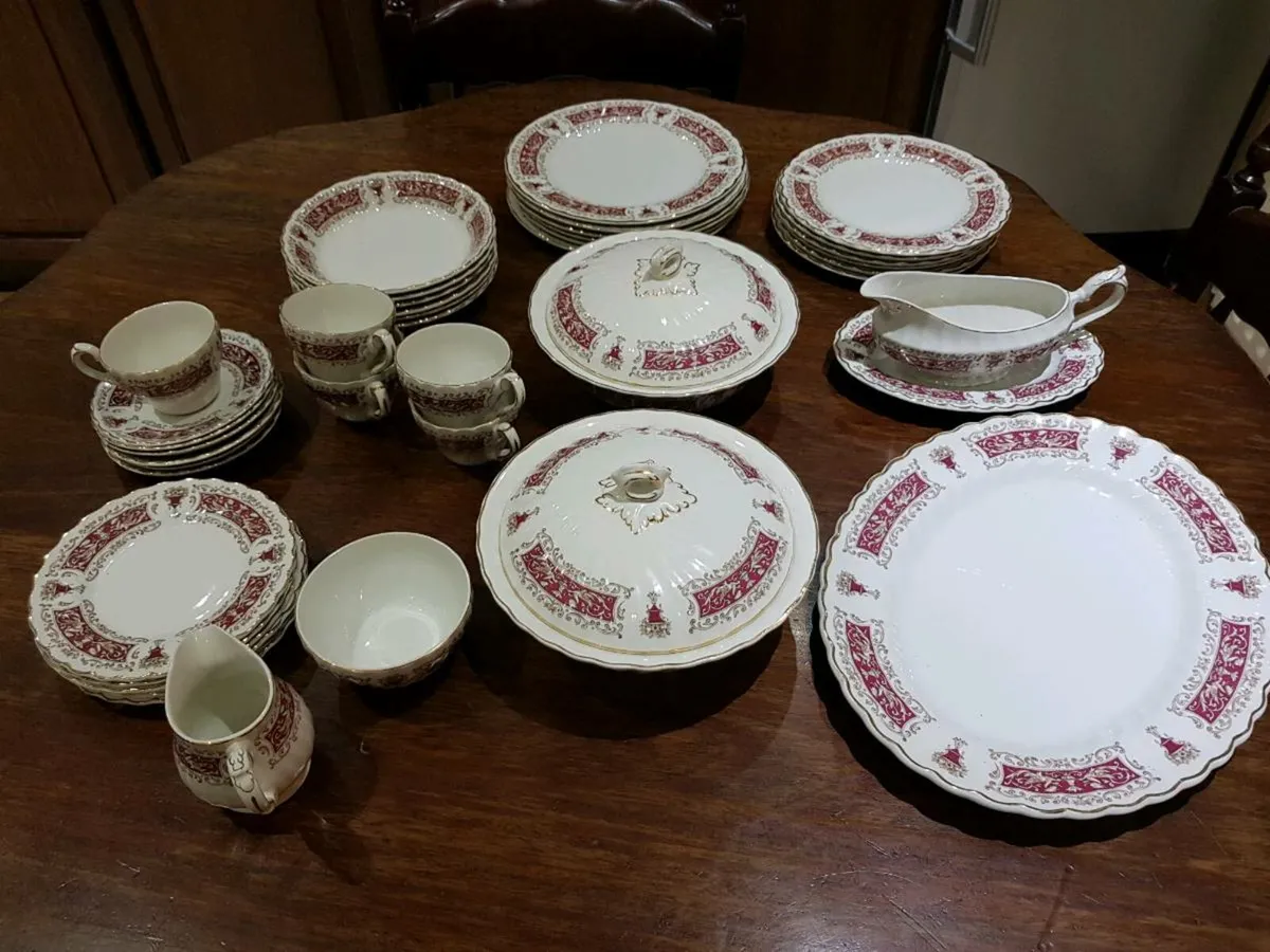 Tea and dinner set - Image 2